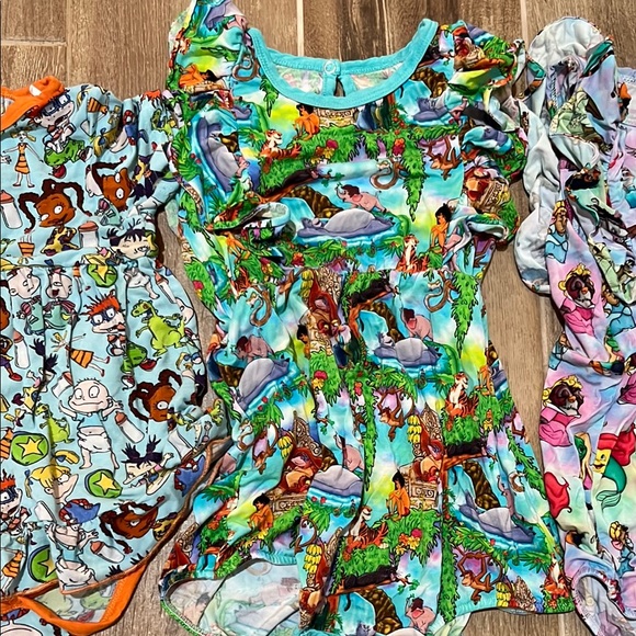 Colorful Baby Rompers Set - Picture 3 of 4